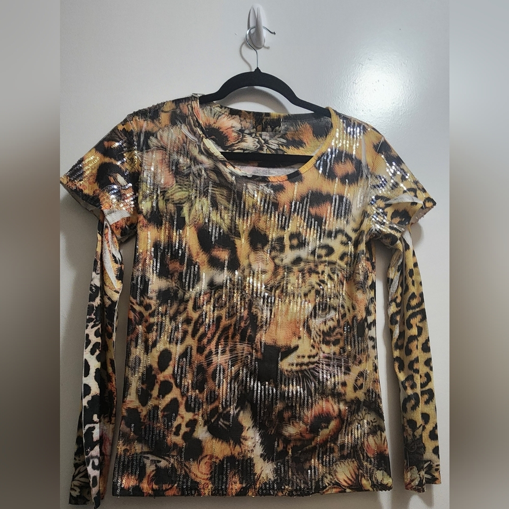 Passion-I Leopard Tiger Sequin Long Sleeve Top